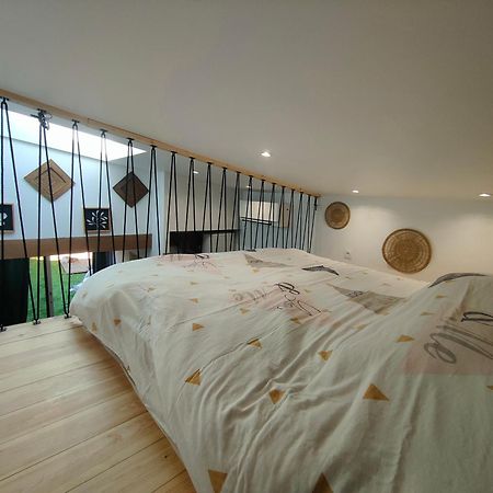 雅莱地区圣梅达尔Tiny House Avec Jardin Et Acces Piscine Chauffee别墅 外观 照片