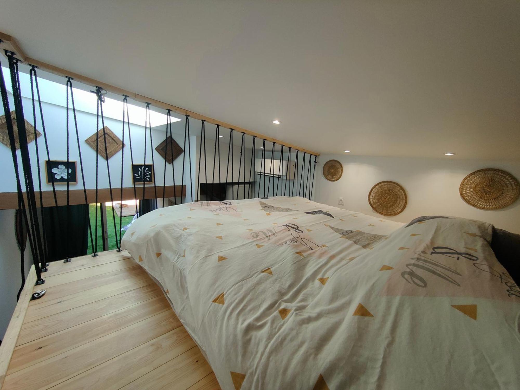 雅莱地区圣梅达尔Tiny House Avec Jardin Et Acces Piscine Chauffee别墅 外观 照片