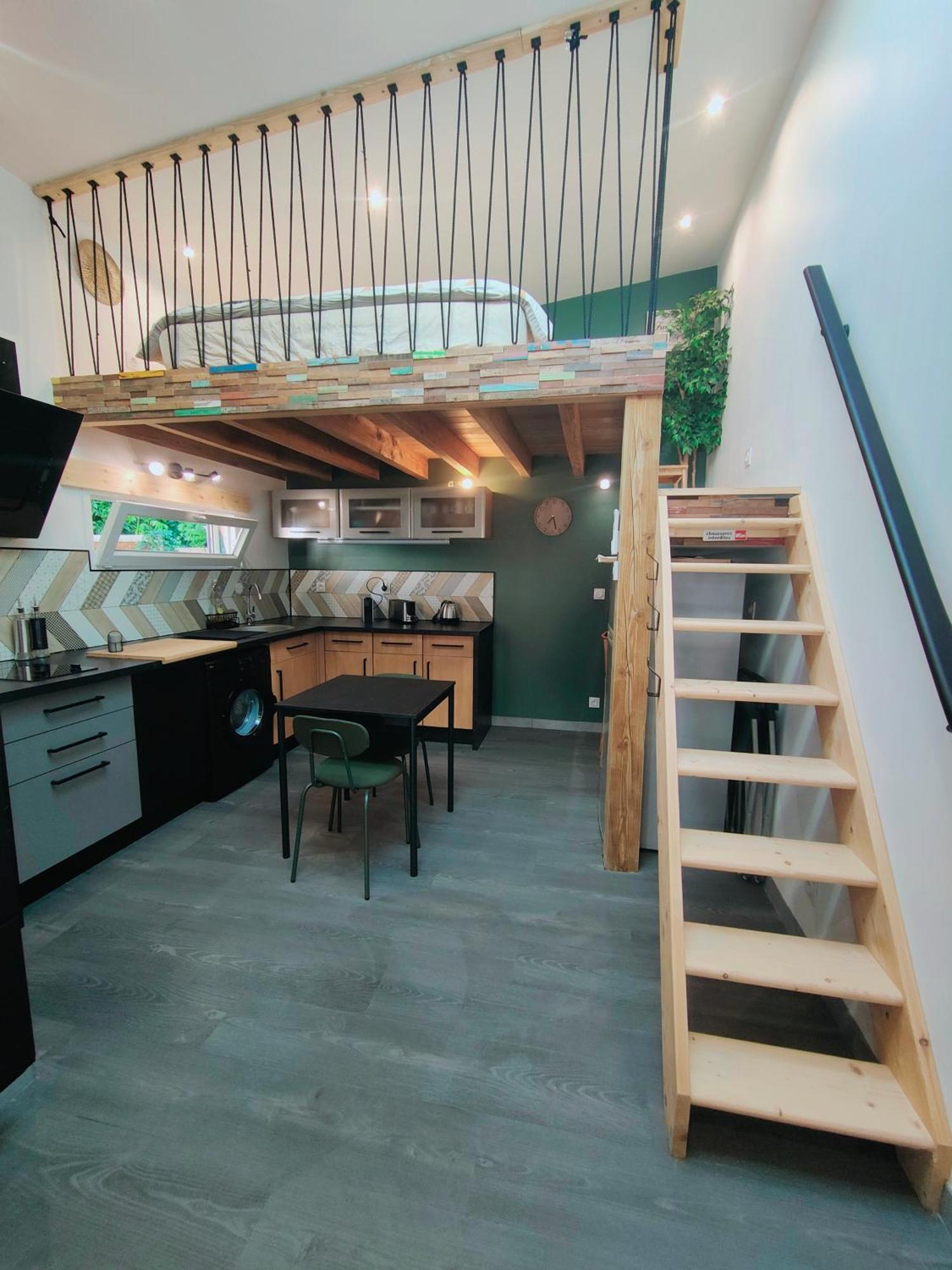 雅莱地区圣梅达尔Tiny House Avec Jardin Et Acces Piscine Chauffee别墅 外观 照片