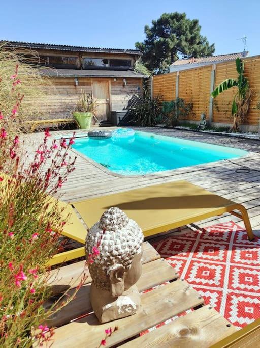 雅莱地区圣梅达尔Tiny House Avec Jardin Et Acces Piscine Chauffee别墅 外观 照片